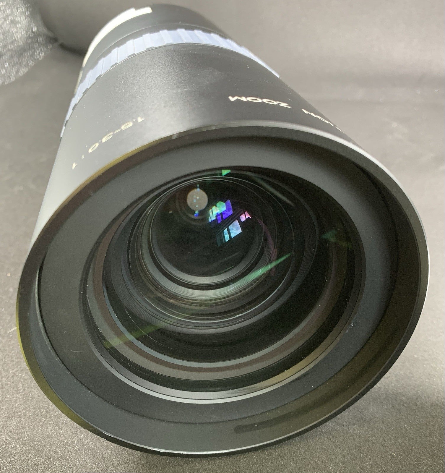 Minolta DLP 1.5-3.0:1 Throw Ratio Projector/Projection Zoom Lens Made by Minolta2