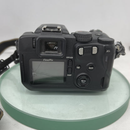 FujiFilm FinePix S602 Zoom  3.1MP 6x Zoom SLR Bridge Camera Crack On LCD TESTED3