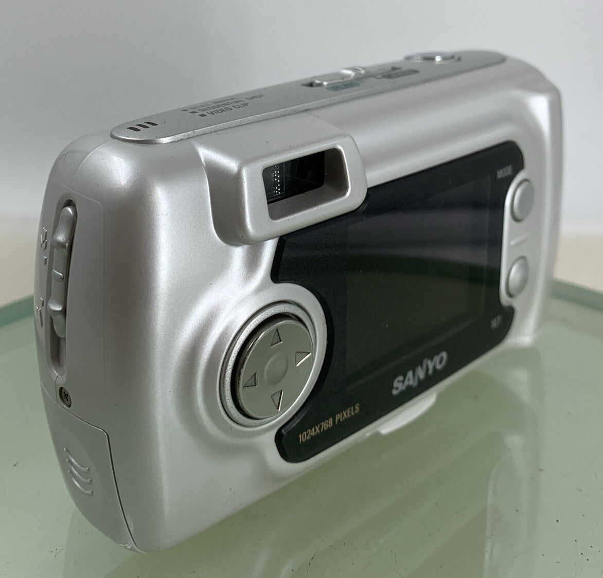 Sanyo VPC-X360 Digital Camera 1.3Mpx Japan +BOX+WIRE+CHARGER+ WIRES TESTED - 4434