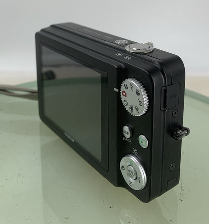 Fujifilm DIGITAL CAMERA FinePix J100 10.0MP BLACK+CHARGER+COVER TESTED - 3536
