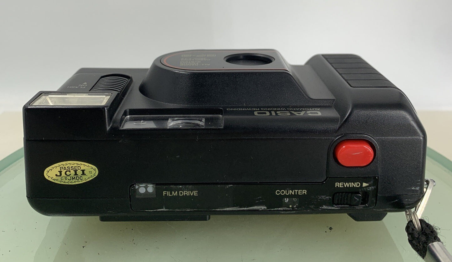 Casio EF-8 POINT AND SHOOT FILM CAMERA BLACK FLASH NOT WORKING - TESTED - 2678