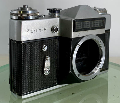 Zenit E 35mm SLR Film Camera Body Only + Tested - 4930