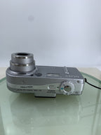 SONY Cybershot DSC-P9 Digital Camera SILVER 4MP + CHARGER + WIRE TESTED - 6806