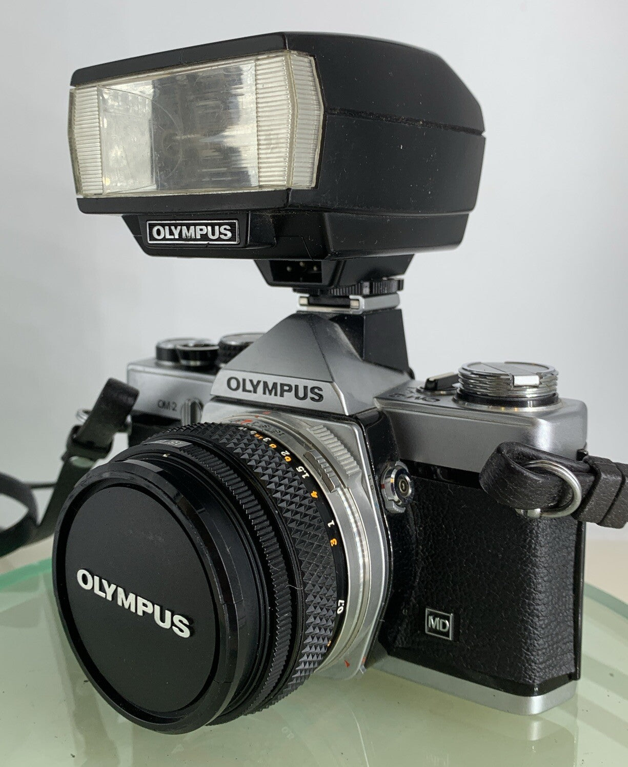 Olympus OM-2 35mm SLR camera body & Hotshoe 2 50mm 1:1.8 +Flash  TESTED #1592