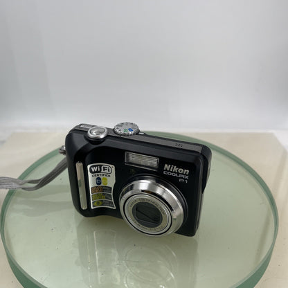 Nikon Coolpix P1- 8 megapixel 3.5 x Zoom, Digital Camera Good Condition test#4433