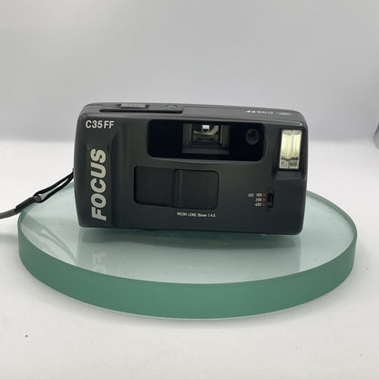 RARE BOOTS C35FF FOCUS RICOH LENS 1:4.5 35mm FILM CAMERA  MADE IN TAIWAN #862
