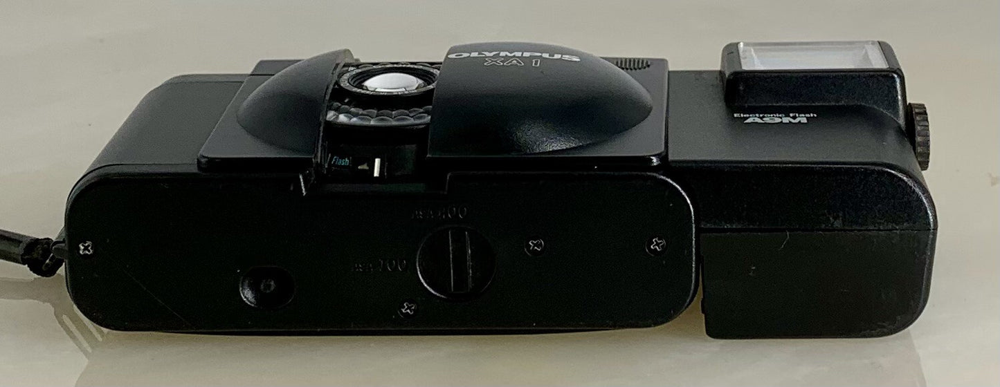 Olympus XA 1 35mm point and shoot Film Camera VGC Working Order Lomo Retro #657