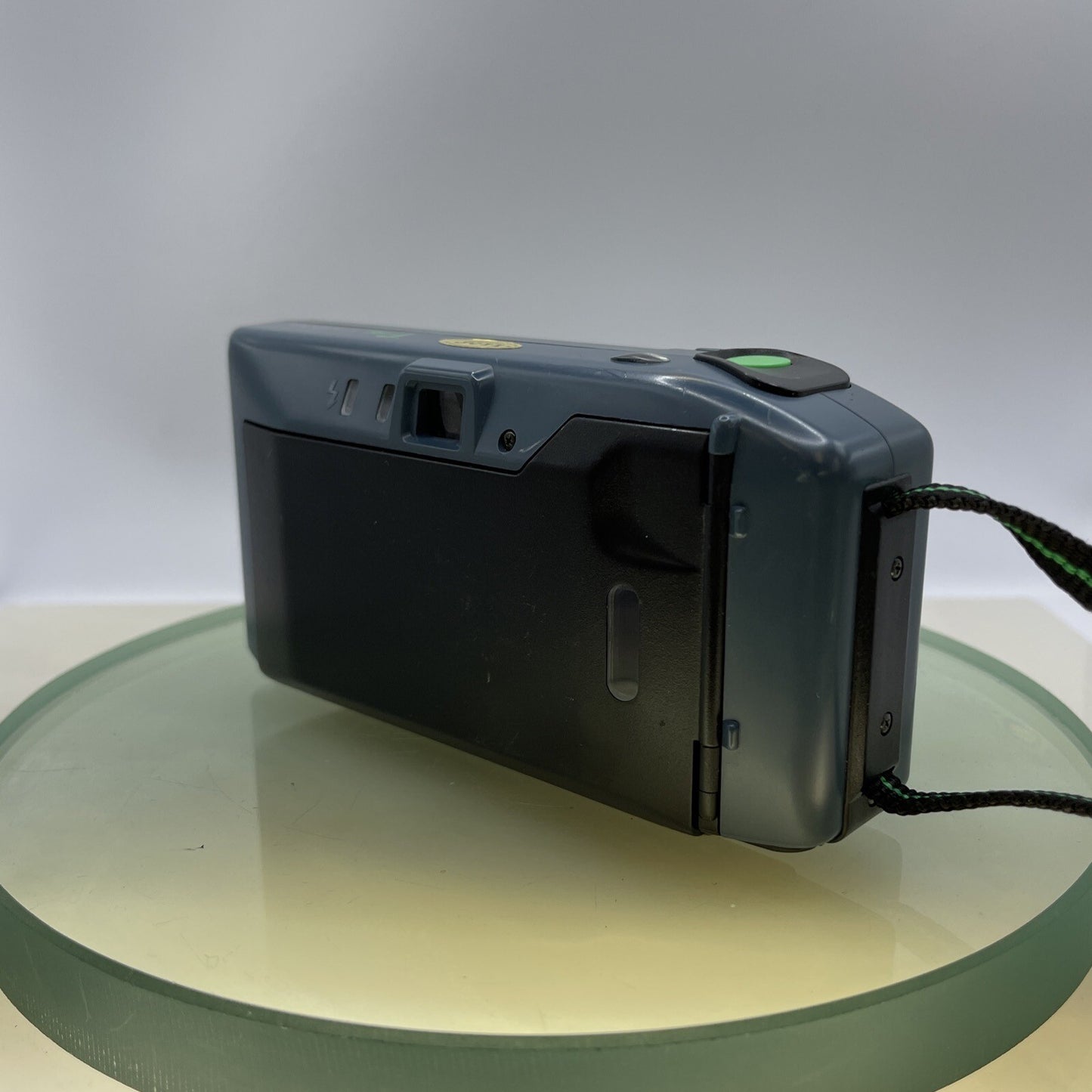Kyocera Yashica AF-J motor 35mm film camera Tested Kyocera Lens 32mm 1:3.5 #6615
