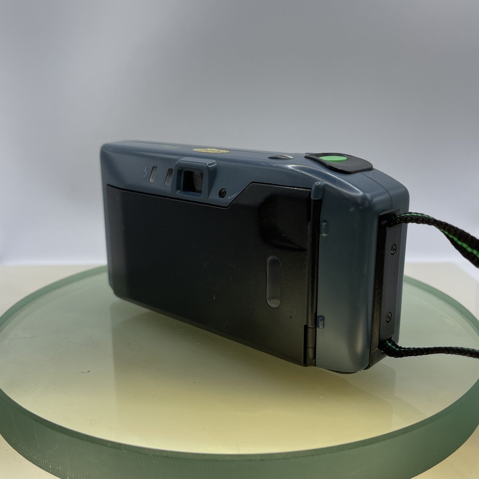 Kyocera Yashica AF-J motor 35mm film camera Tested Kyocera Lens 32mm 1:3.5 #6615