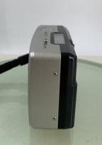 CANON IXUX M1 SILVER DIGITAL CAMERA WITH COVER - TESTED - 9873