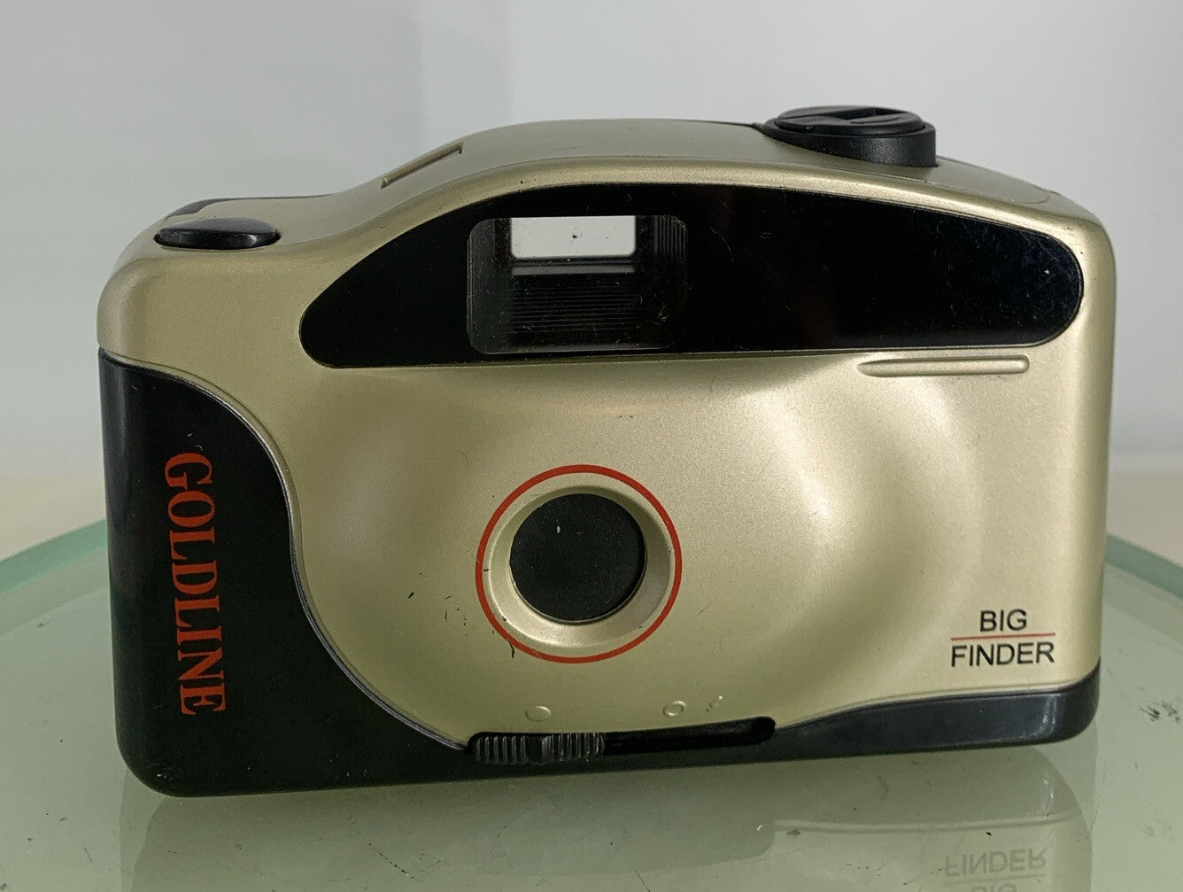 GOLDLINE BIG FINDER 35mm POINT AND SHOOT FILM CAMERA NOBATTERY - TESTED - 8101