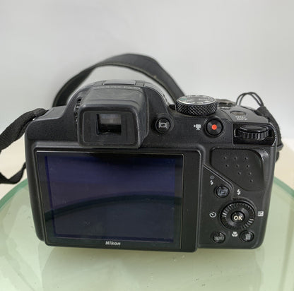 Nikon Coolpix P530 42X ZOOM Camera & CHARGER NO CARD, BLACK COLOR - TESTED - 3583