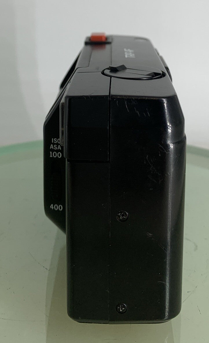 Olympus Trip AF ZUIKO BLACK POINT AND SHOOT FILM CAMERA NO BATTERY TESTED - 8413