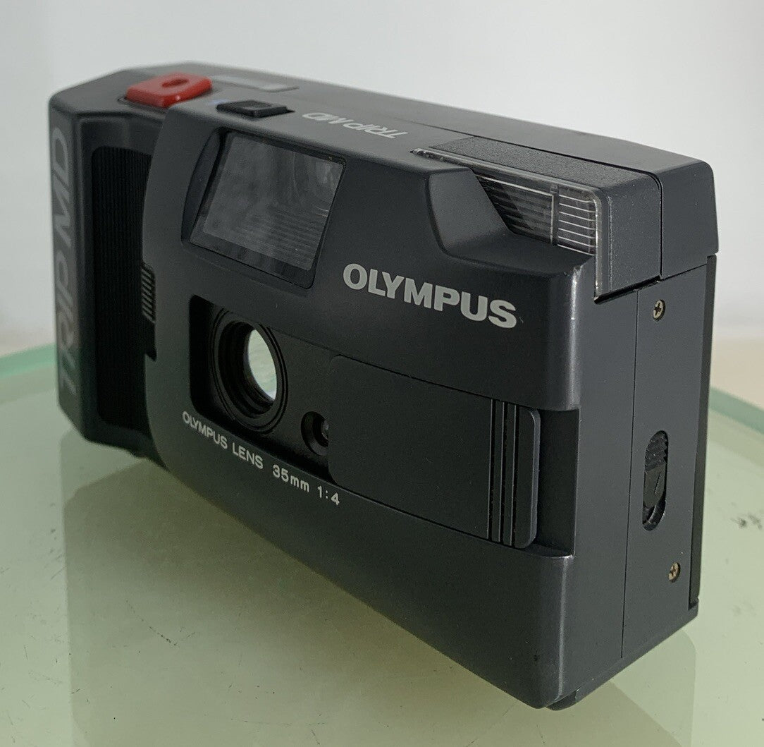 Olympus Trip MD Vintage 35mm Film Camera BLACK GOOD CONDITION TESTED - 8332