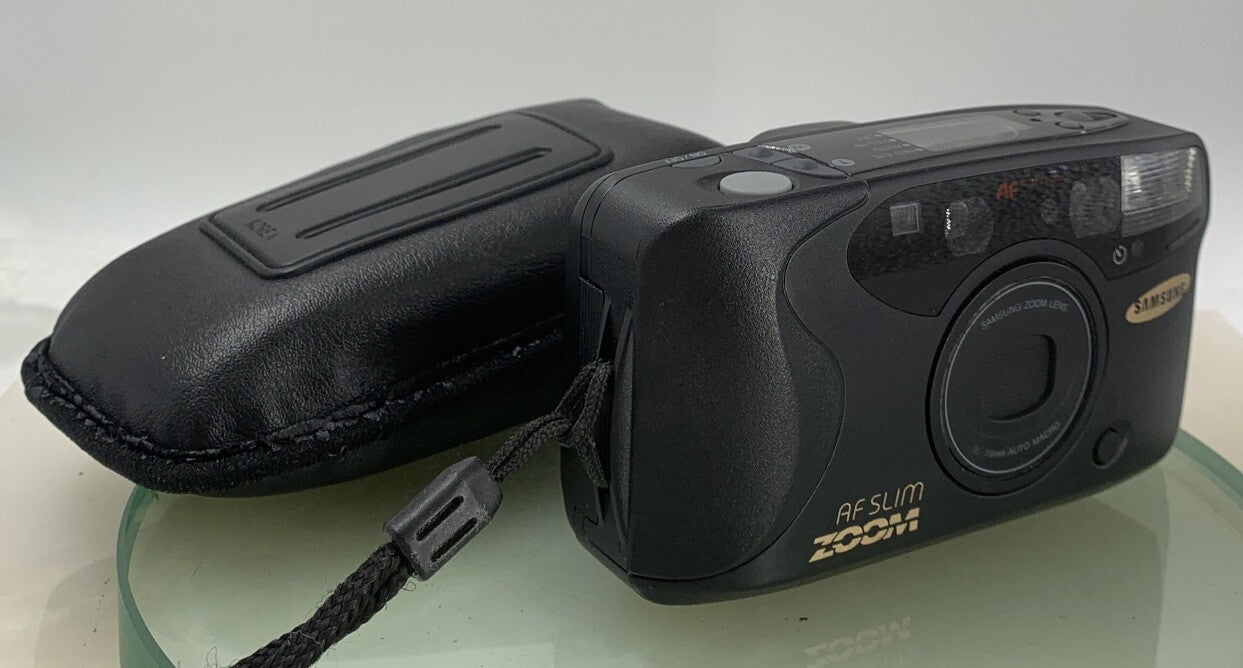 Samsung AF Slim Zoom 35mm Film Point And Shoot Camera Black + BAG TESTED - 160