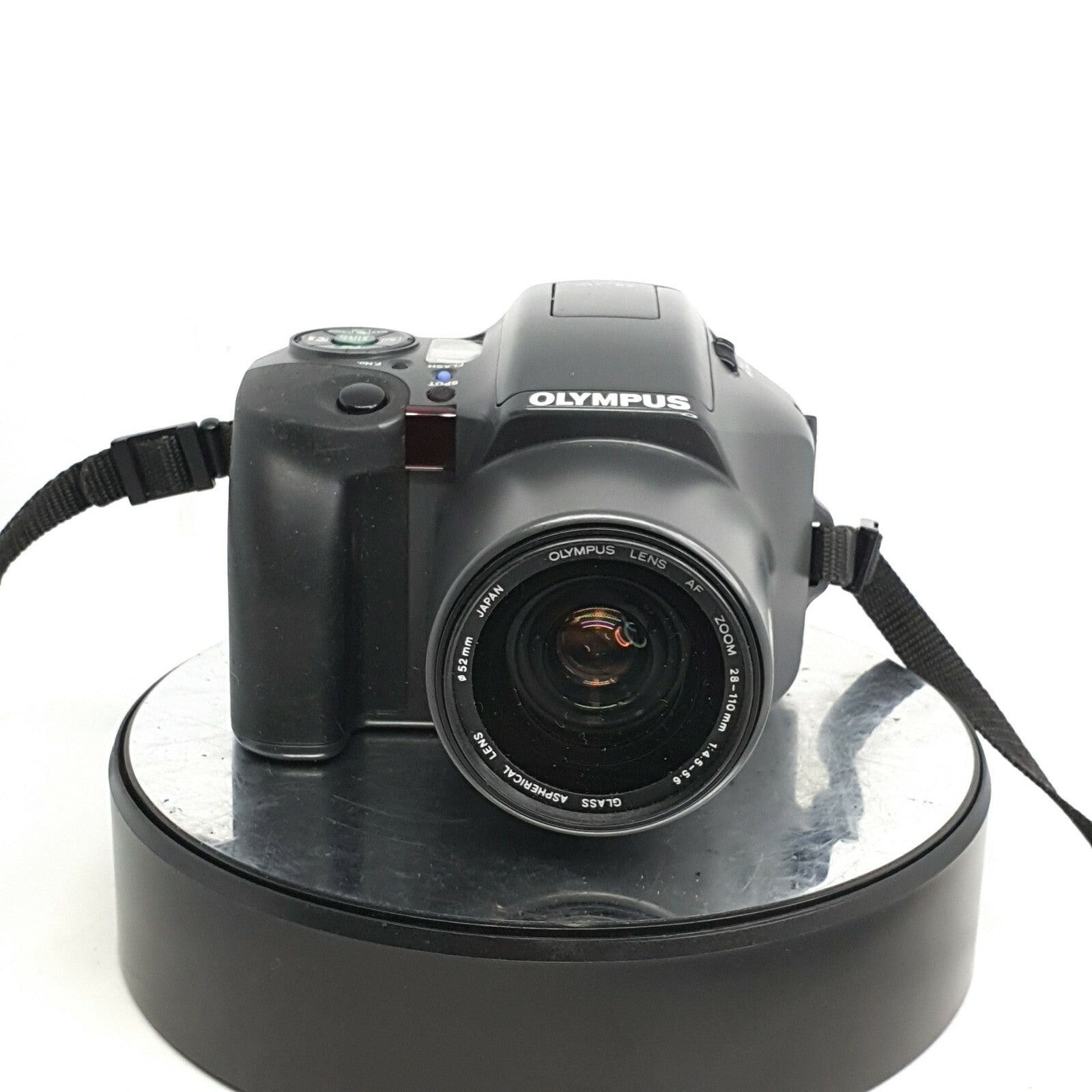 OLYMPUS IS-100 35MM FILM BRIDGE CAMERA~28-110MM - Cased/Great Condition #9071