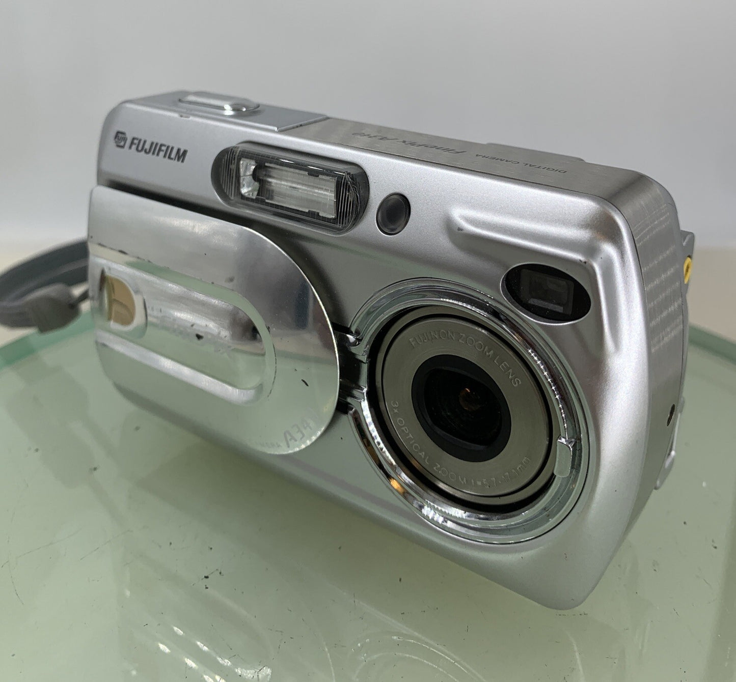 Fujifilm FINEPIX A340 DIGITAL CAMERA SILVER GOOD CONDITION - TESTED - 8891
