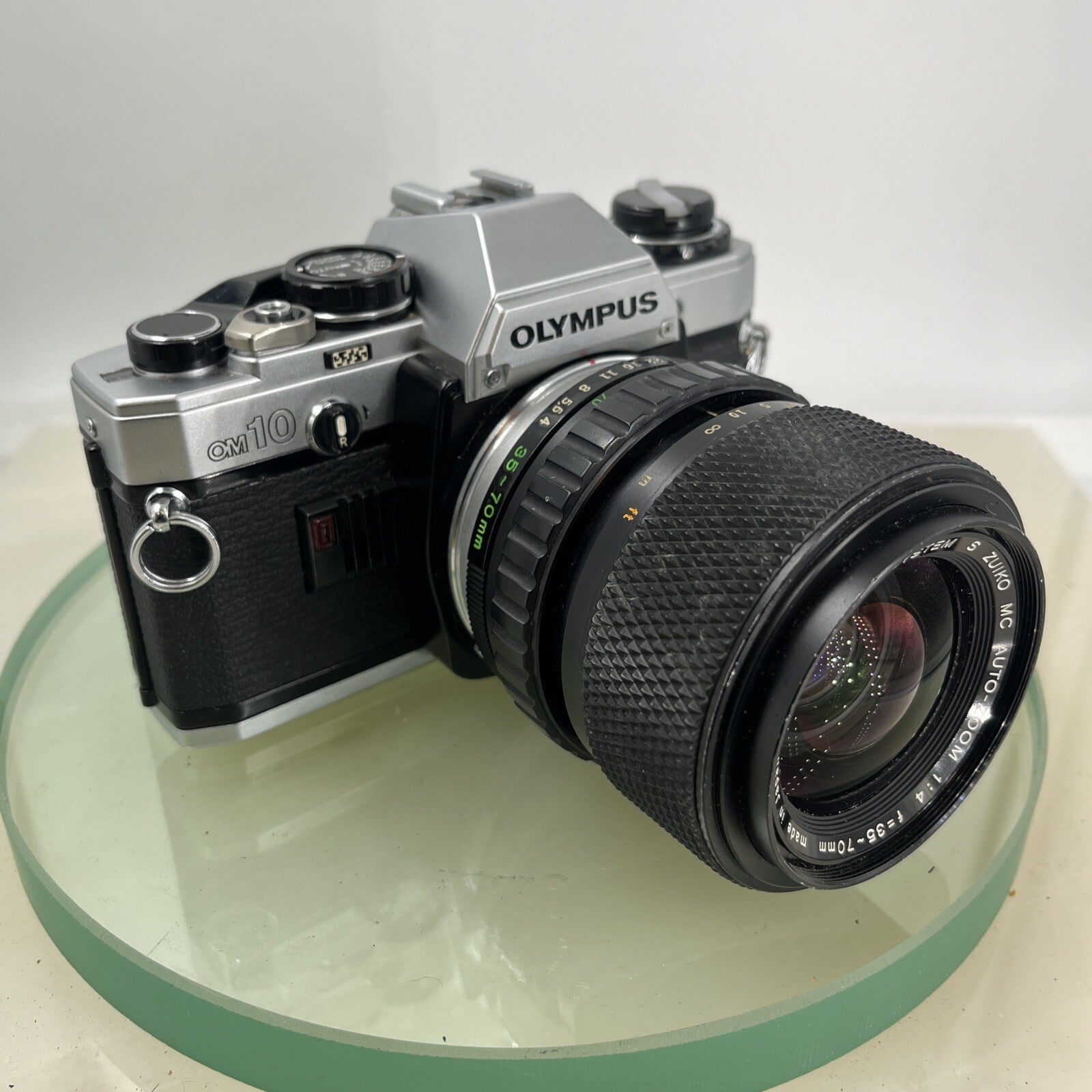Olympus OM10 35mm SLR Film Camera +Zuiko 35-70mm f4 Lens TESTED / WORKING #9090
