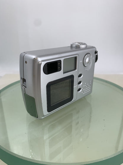 Packard Bell DSC-200A 2.1MP Compact Digital Camera SILVER NO CARD TESTED - 9184
