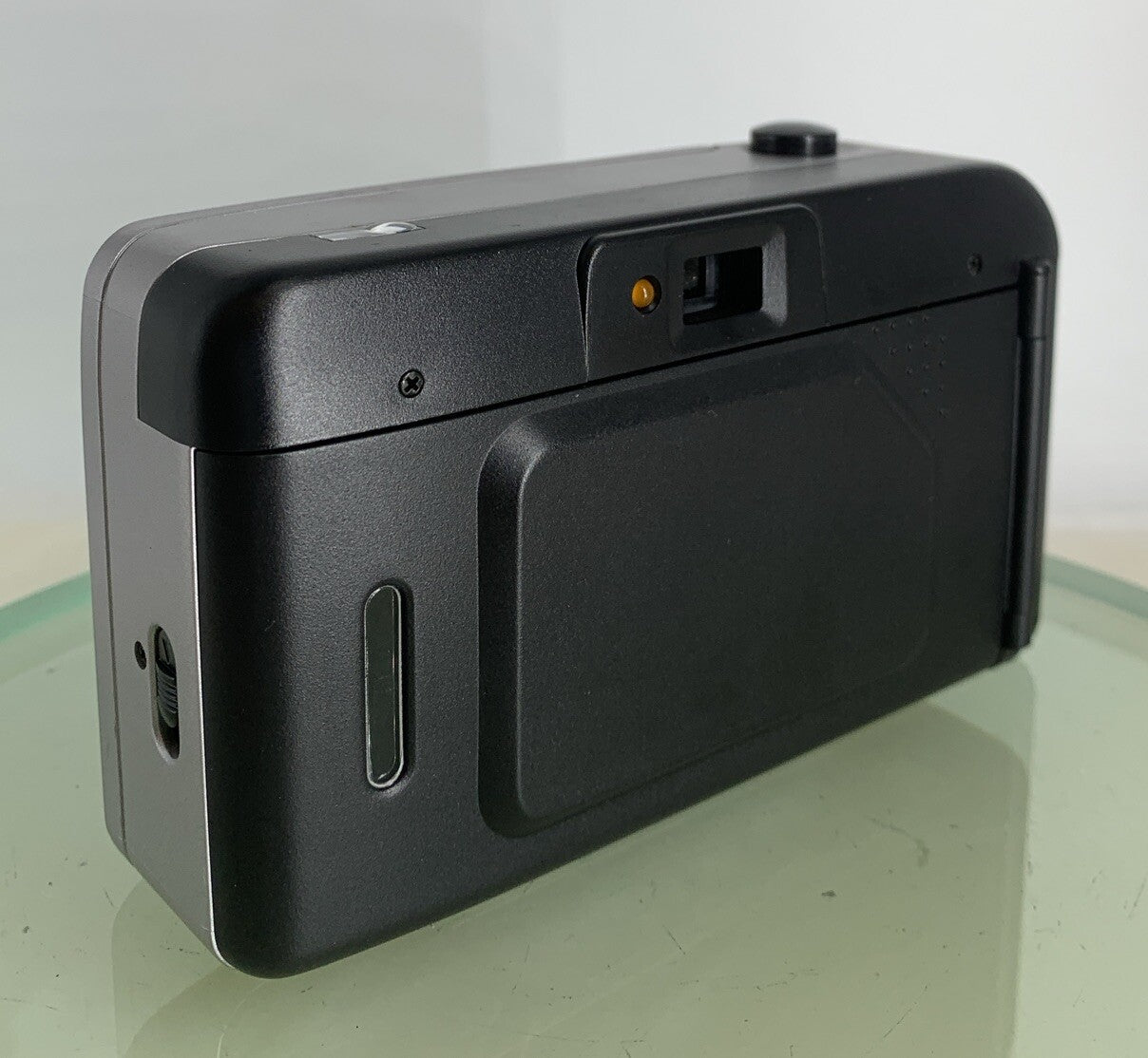 Olympus Trip MD3 35mm Film Point and Shoot Camera SILVER NOBATTERY TESTED - 8164