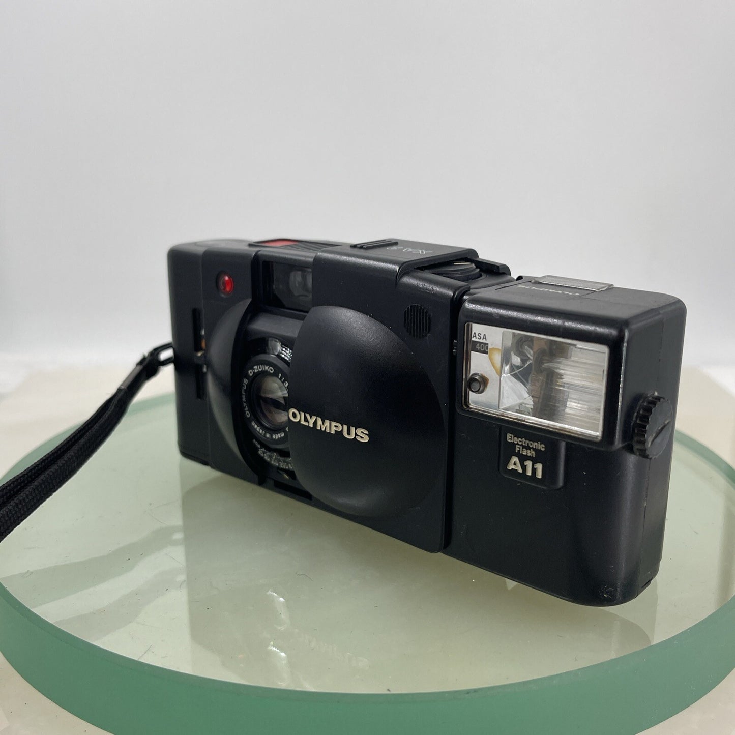 OLYMPUS XA2 Electronic Flash A11 D.ZUIKO 35mm f3.5 TESTED  POINT & SHOOT CAMERA2