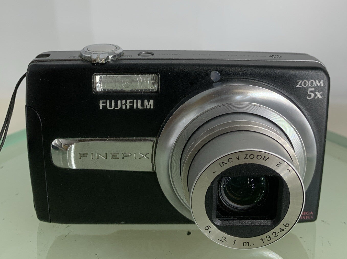 Fujifilm Digital Camera FinePix J50 BLACK+CHARGER+WIRE+128MB CARD -TESTED - 9901