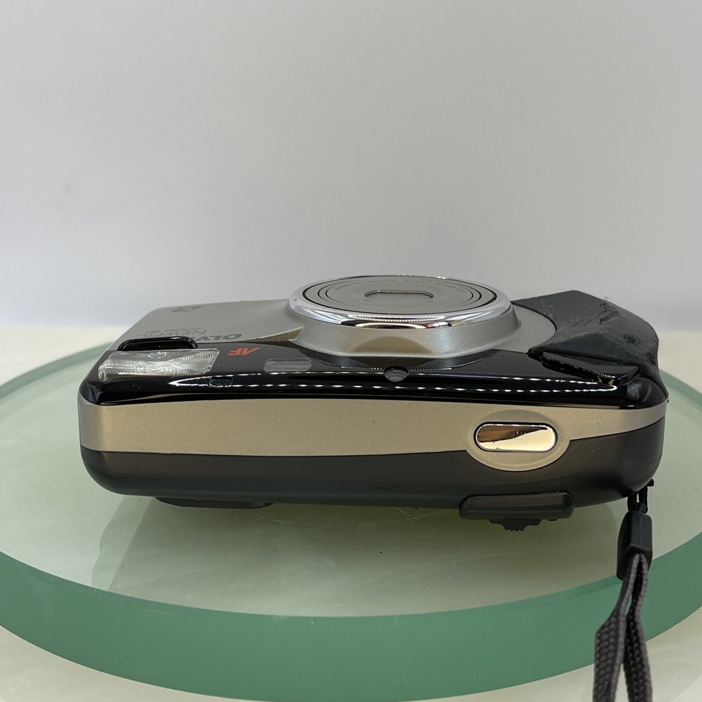 OLYMPUS NEWPIC ZOOM 90 QUARTZ DATE APS FILM CAMERA #2138