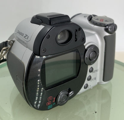 Konica Minolta Z3 Digital Camera 4.0MP Silver 256MB SD CARD- TESTED - 3244