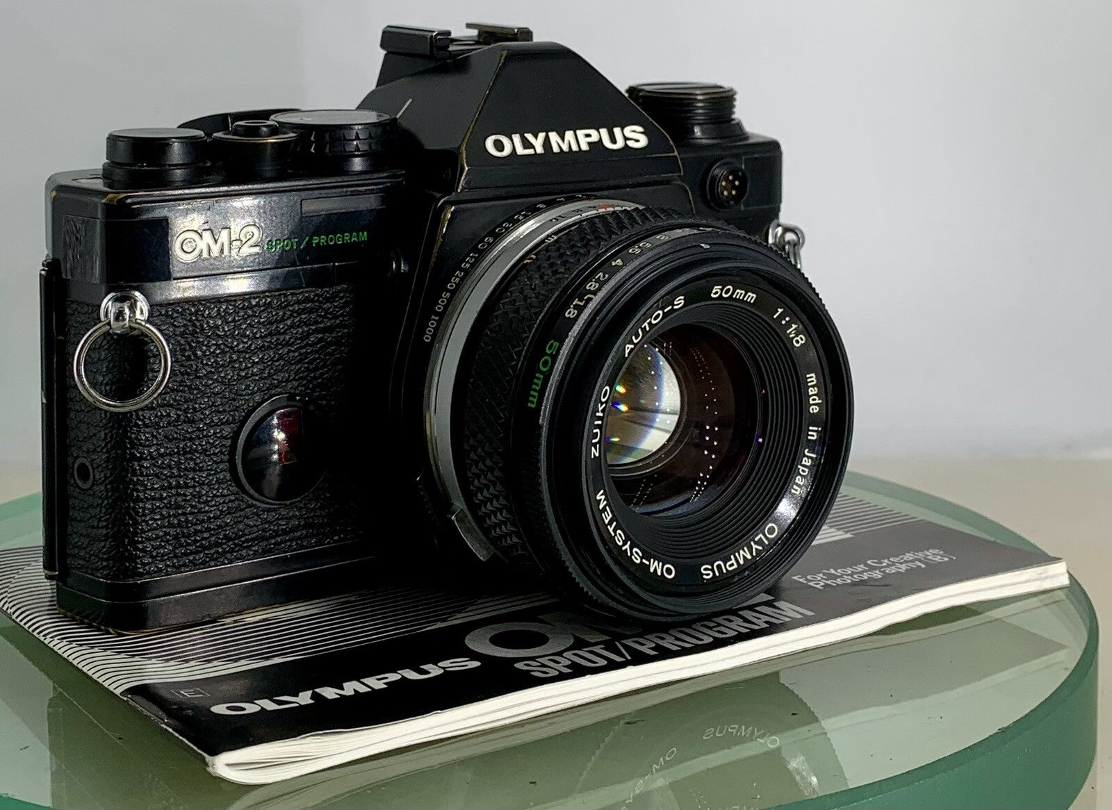 Olympus OM-2 Spot / Program SLR Camera+Olympus Zuiko  50mm f1.8 TESTED+ BOOK#3550