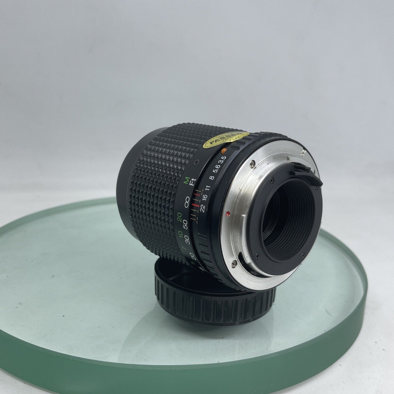 Pentax K mount fit Petri 135mm 1:3.5 prime lens, fits PK camera mount + Case 2243