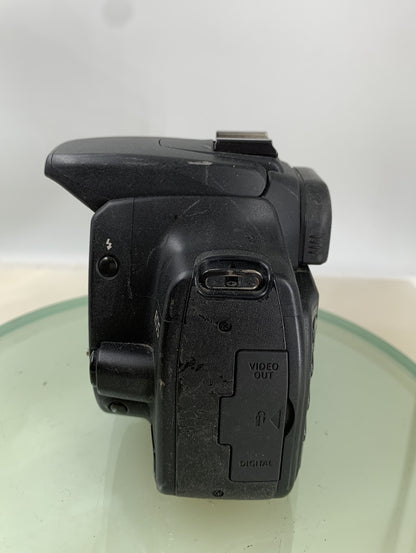 Canon EOS 350D 8MP Digital SLR Camera Body Only + Battery + Charger  TESTED  7292