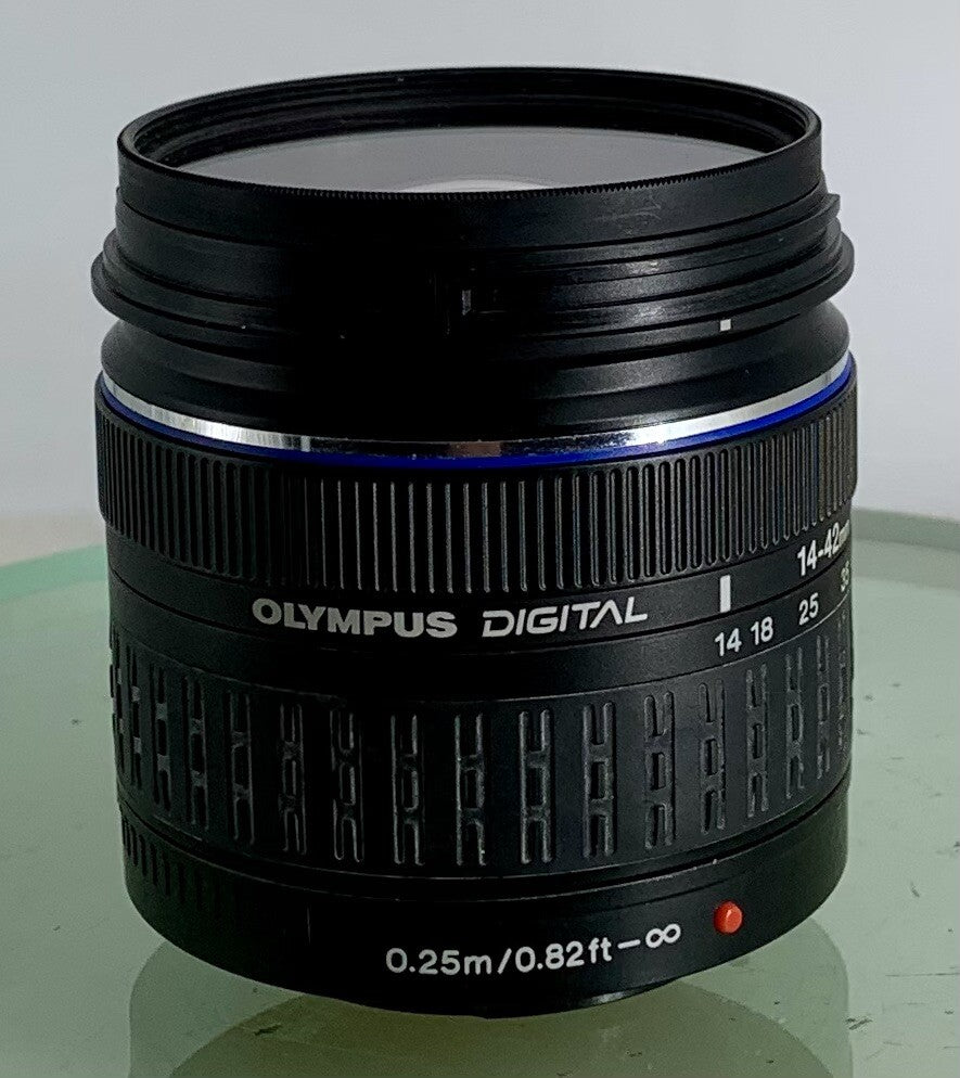 Olympus Zuiko Digital ED 14-42mm f3.5-5.6 Four Thirds Lens + Hoya Filter #3081