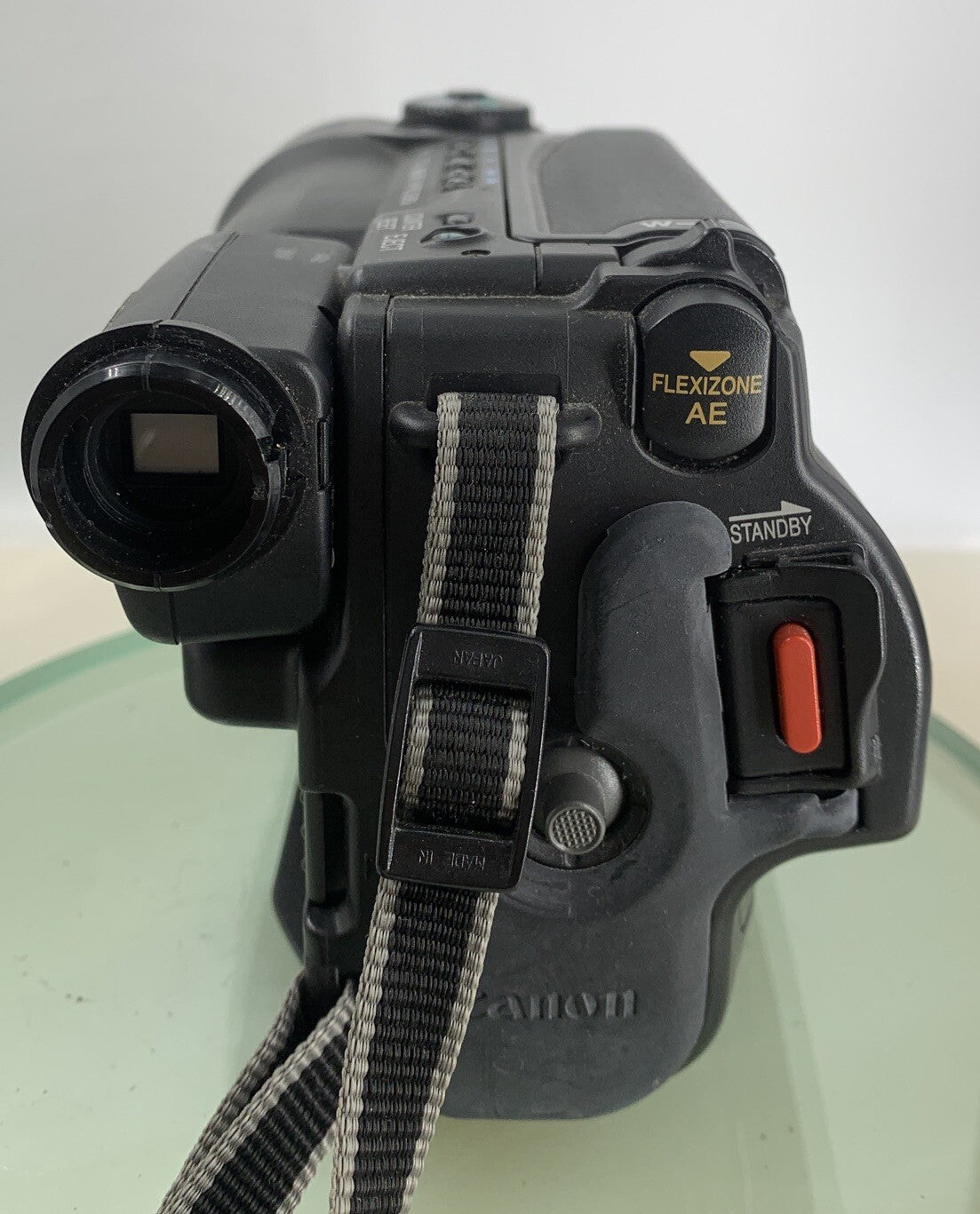 Canon UC900 8mm Video Camcorder Camera + REMOTE+EXTRA BATTERIS+BAG TESTED-2991
