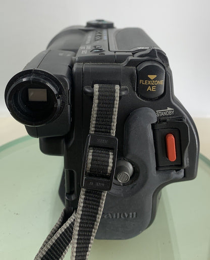 Canon UC900 8mm Video Camcorder Camera + REMOTE+EXTRA BATTERIS+BAG TESTED-2991