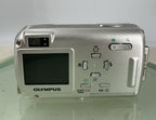 Olympus u [mju:]-300 3.2 MP COMPACT DIGITAL CAMERA SILVER + COVER TESTED - 265
