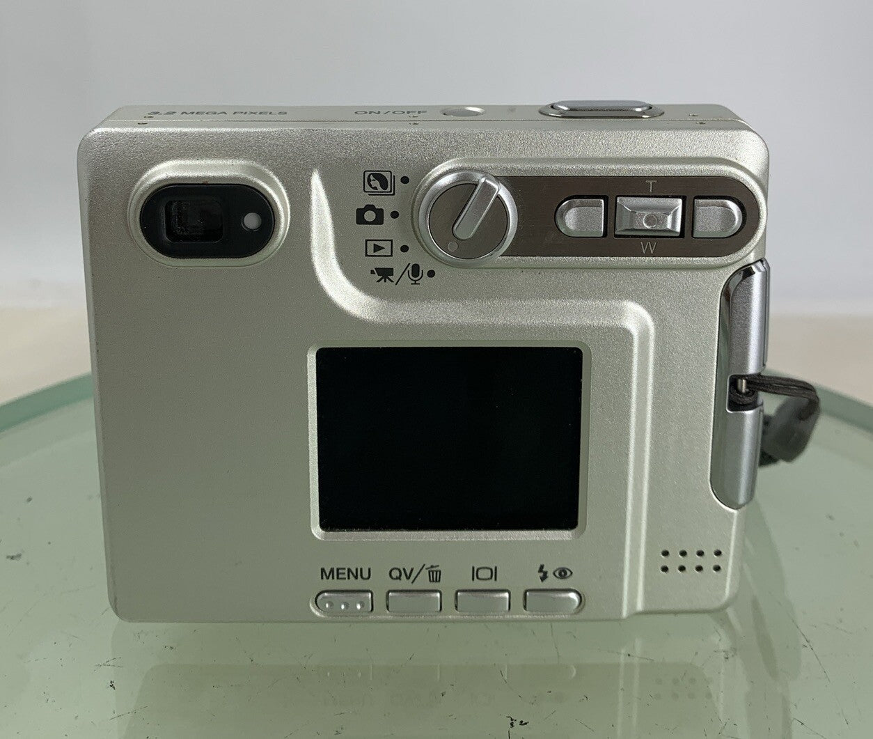KONIKA MINOLTA DIMAGE XG Camera Silver + BAG+256MB CARD+CHARGER Tested - 6205