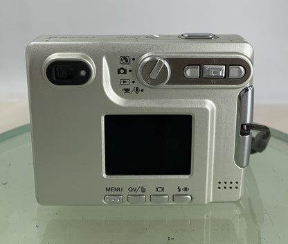 KONIKA MINOLTA DIMAGE XG Camera Silver + BAG+256MB CARD+CHARGER Tested - 6205