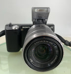 Sony Nex-5 14.2MP CAMERA 18-55mm Lens SILVER+CHARGER+WIRE+8GB CARD TESTED - 4751