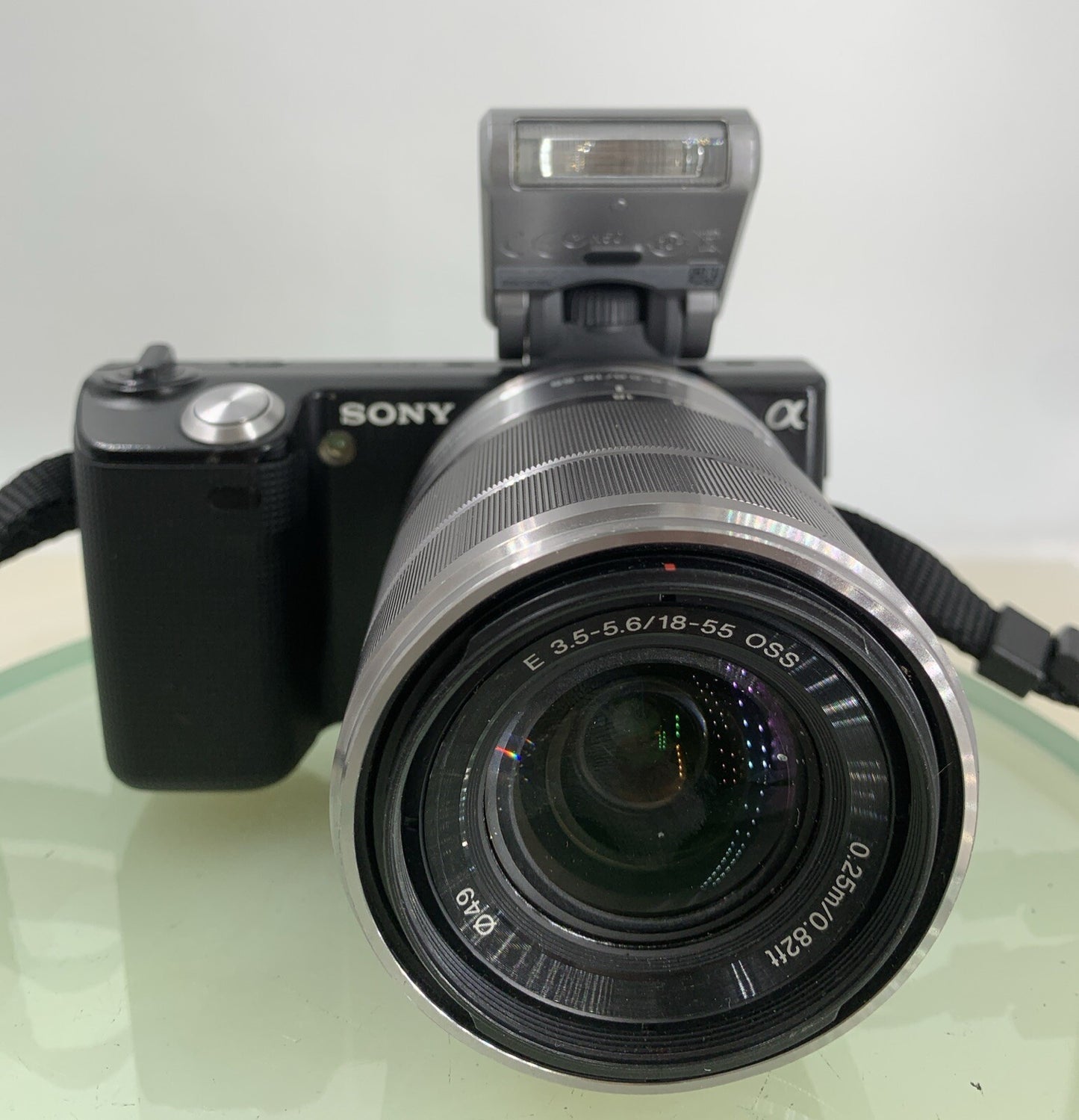Sony Nex-5 14.2MP CAMERA 18-55mm Lens SILVER+CHARGER+WIRE+8GB CARD TESTED - 4751