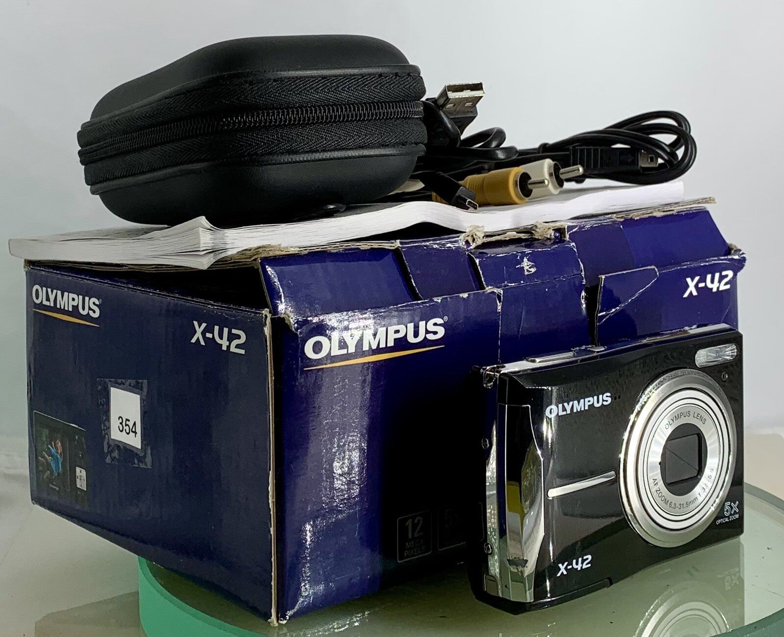 Olympus X-42 Digital Camera 5x Zoom 12MP+Instructions+Box+Case+Cables+Tested-3540