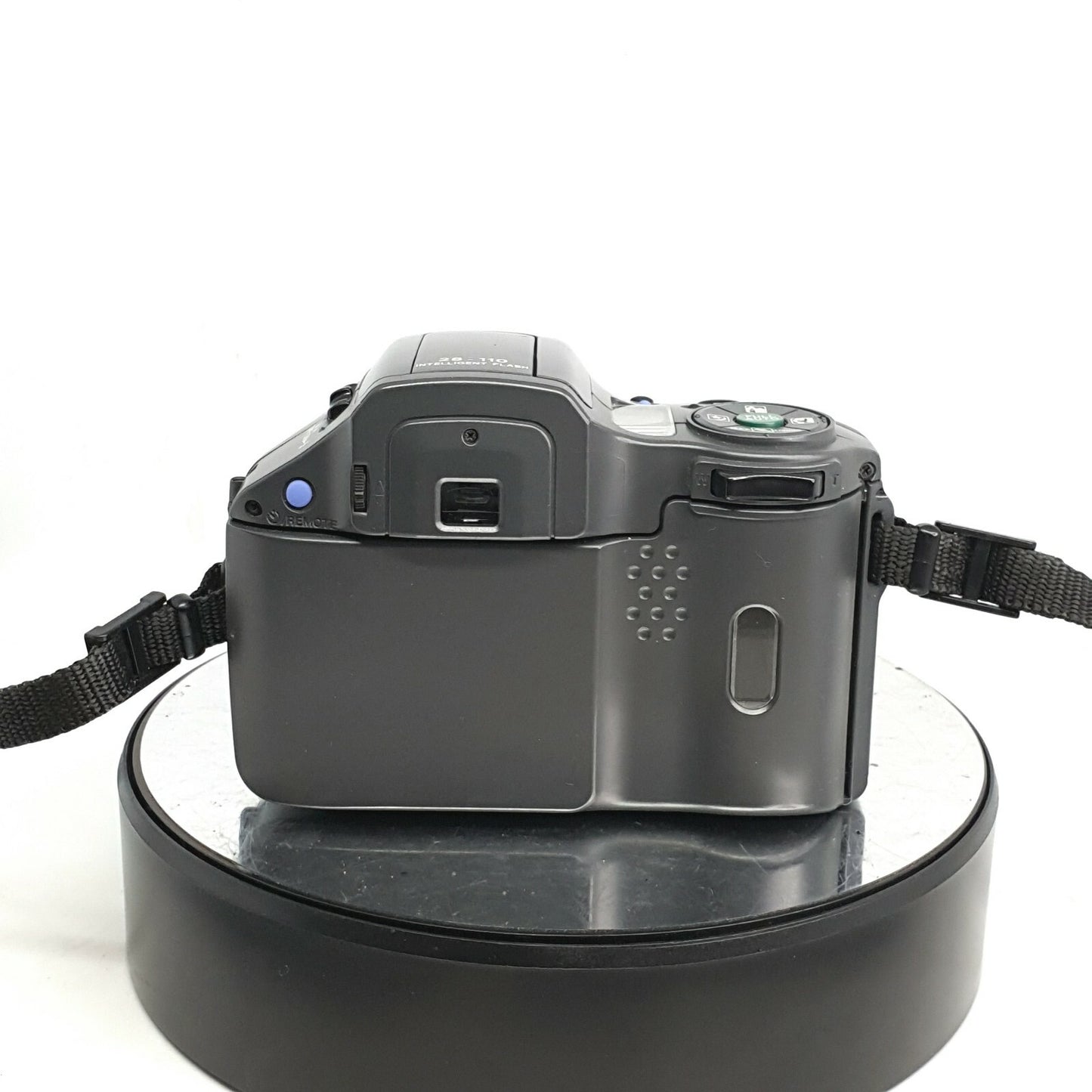 OLYMPUS IS-100 35MM FILM BRIDGE CAMERA~28-110MM - Cased/Great Condition #9073