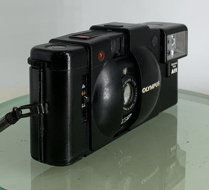 OLYMPUS XA2 Electronic Flash A11 D.ZUIKO 35mm f3.5  POINT & SHOOT CAMERA #4992