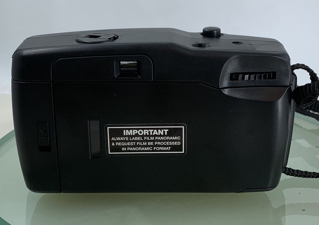 Panorama Wide Pic 35mm Film Point and Shoot Camera BLACK + COVER - TESTED - 8824