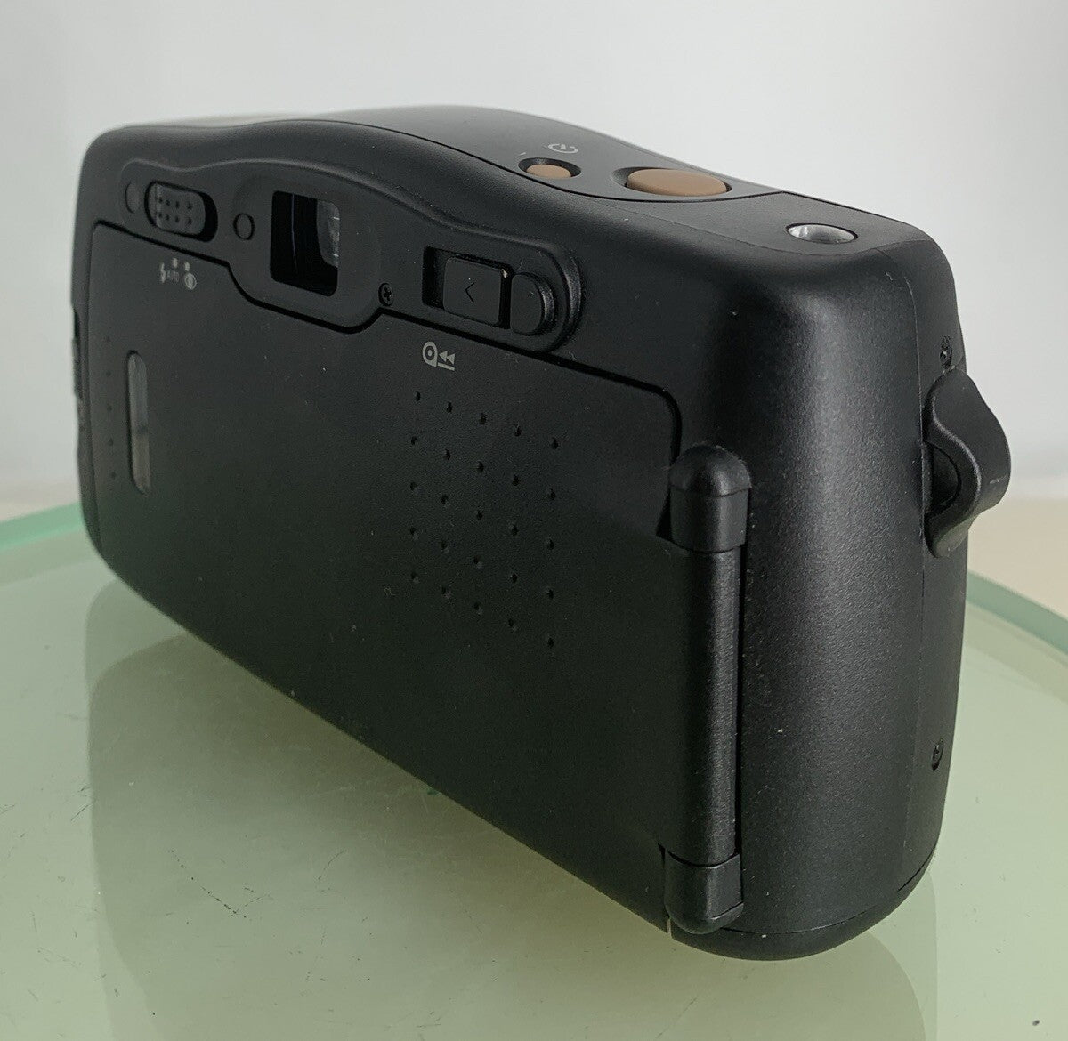Fuji DL-95 Super 35mm Film Point and Shoot Camera BLACK NO CHARGER TESTED - 5436