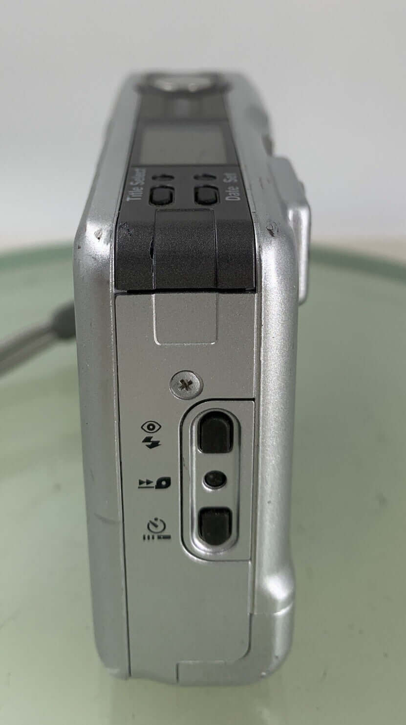 Canon IXUS L1 APS compact film camera in Silver With NO CHARGER - TESTED - 5033