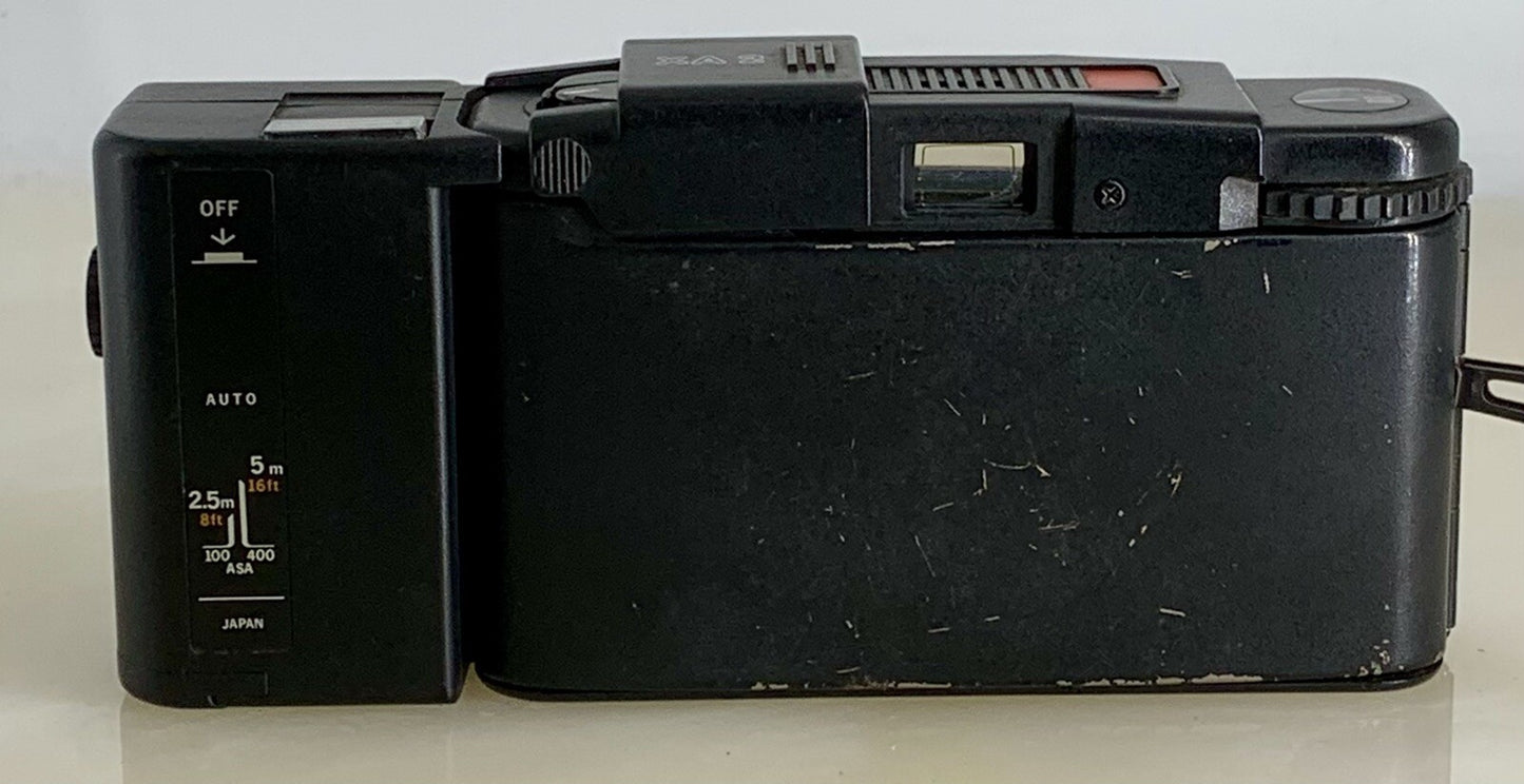 OLYMPUS XA2 Compact Camera 35mm Flash A11 D.ZUIKO 35mm f3.5 TESTED + Case 674