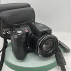FujiFilm FinePix S602 Zoom  3.1MP 6x Zoom SLR Bridge Camera Crack On LCD TESTED0