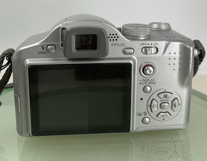 Panasonic Lumix DMC-FZ7 COMPACT DIGITAL CAMERA SILVER+CHARGER+BAG TESTED - 4575