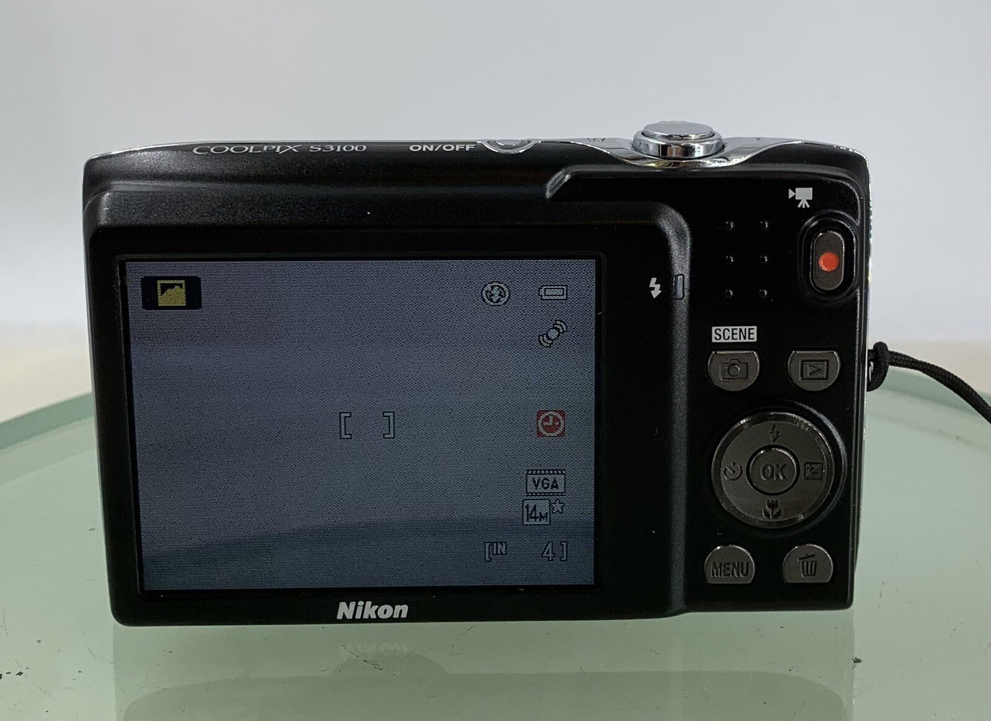 Nikon Coolpix S3100 DIGITAL CAMERA BLUE + COVER + WIRE + CHARGER - TESTED - 8714