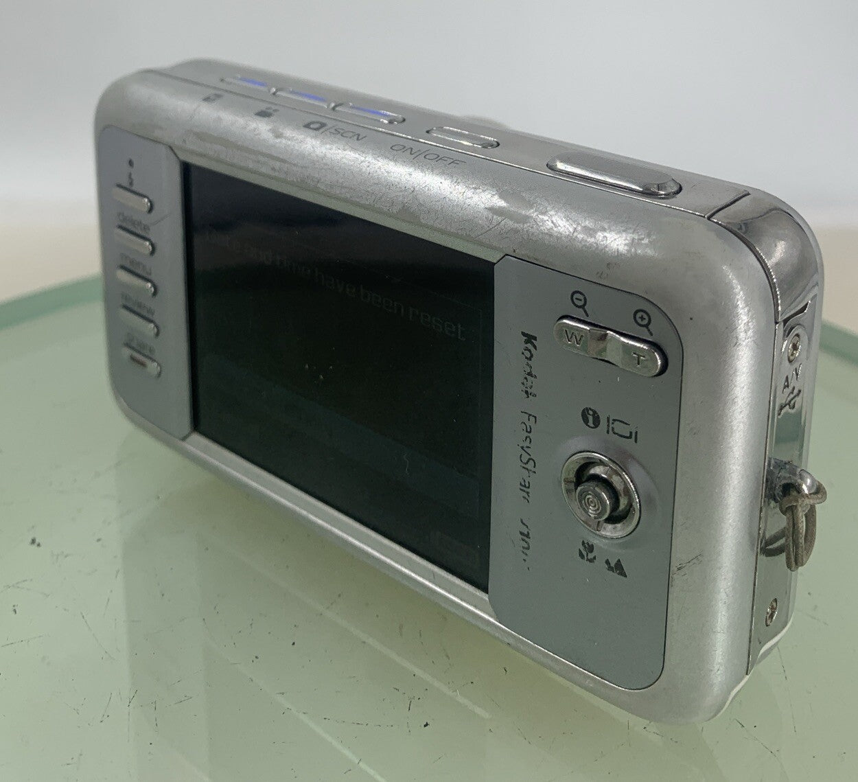 Vintage Kodak EasyShare V1003 Digital Cameras SILVER WITH CHARGER TESTED - 366